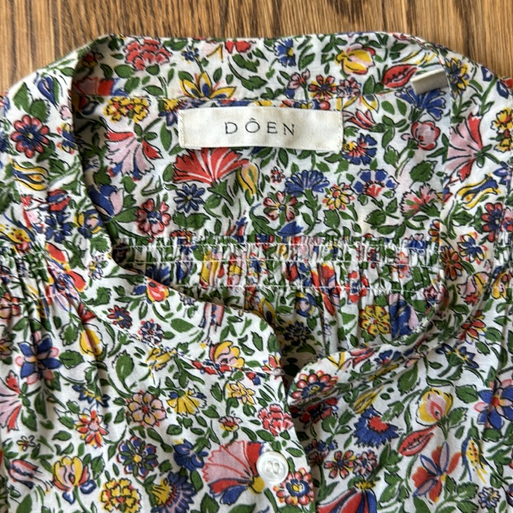 Doen Floral Long Sleeve Blouse Top Size Small